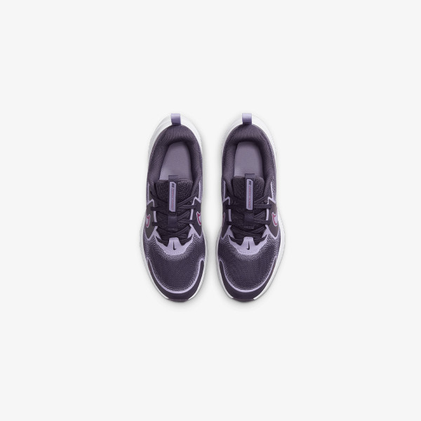 Nike Cosmic Runner 