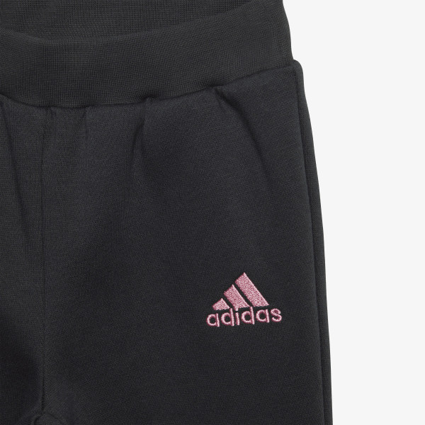 adidas Brand Love 