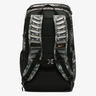 NK VARSITY ELITE BKPK-AOP SU26 