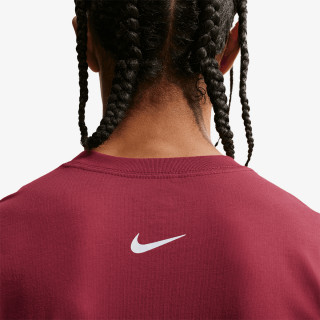 Nike U NSW TEE LSE CELEBRATE BRND 3 