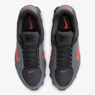 Nike Reax 8 