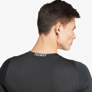 adidas Techfit 