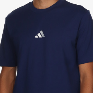 adidas Essentials Small Logo 