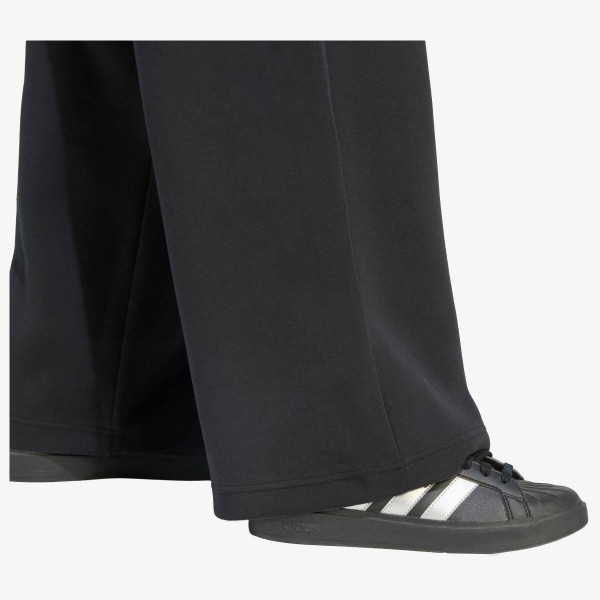 adidas Soft Lux 