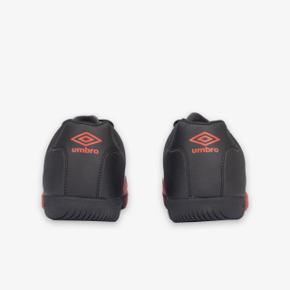 Umbro INSTEP IC 