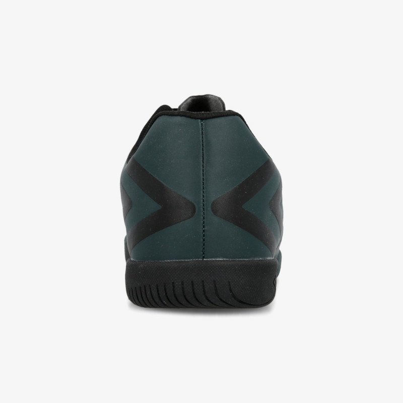 Umbro Diamond 