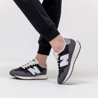 New Balance 327 